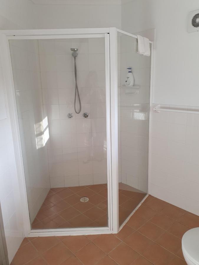 Park View Guest House Albion Park Экстерьер фото